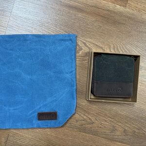 Destash Sale! Della Q Canvas Knit Sack and Della Q Maker’s Mini Zip Square